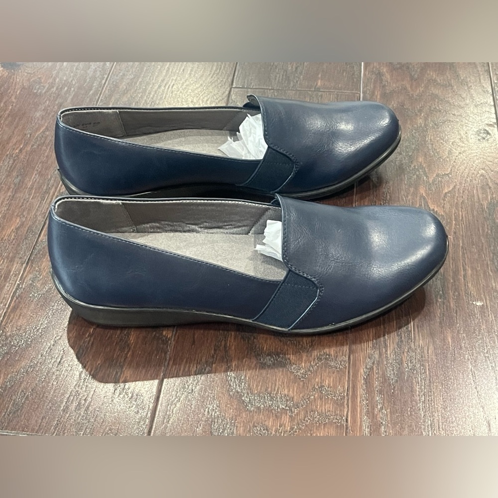 LifeStride Women Isabelle Navy Loafers Size 11M  NEW